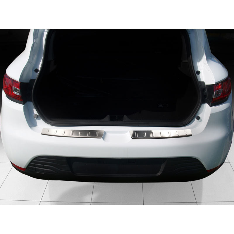 Avisa, Bagkofangerbeskytter, Rustfritstål, passer til Renault Clio IV 5-døre 2013-2017 & FL 2017-2019 incl. GT-Line 'Ribs'