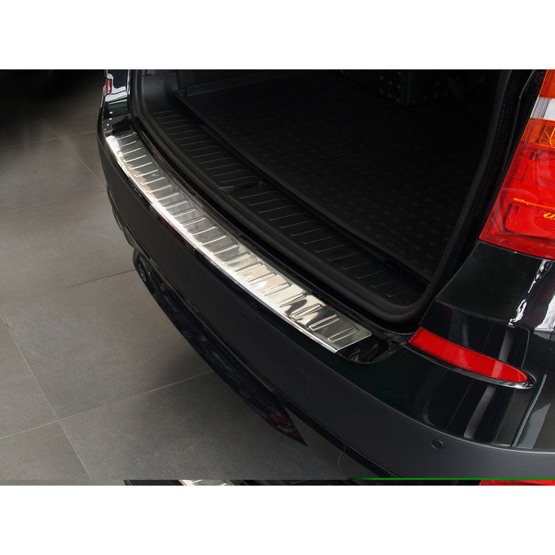 Avisa, Bagkofangerbeskytter, Rustfritstål, passer til BMW X3 2010-2014 incl. M-Sport 'Ribs'
