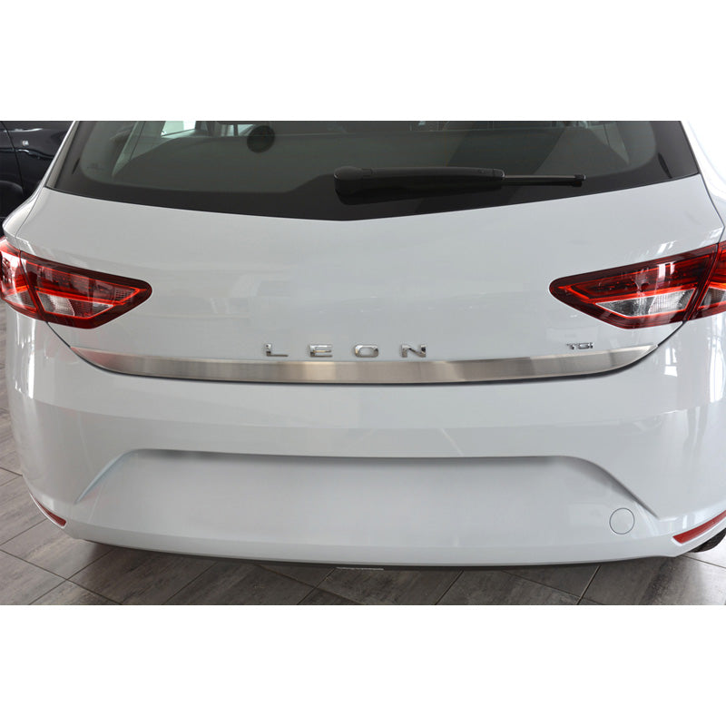 Avisa, Rustfritt stål bagasjerem, passer til Seat Leon (5F) HB 5-dører (2013-2020)