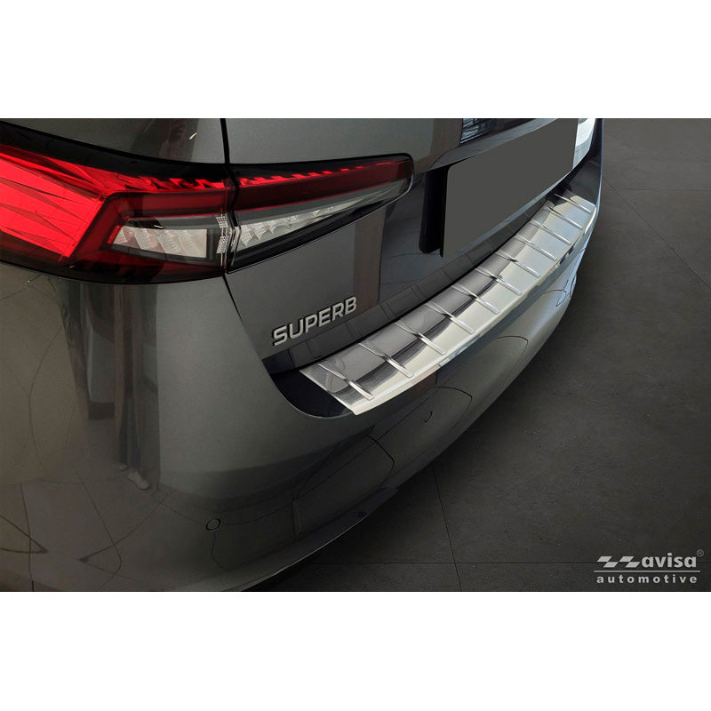 Avisa, Bagkofangerbeskytter, Rustfrit stål, passer til Skoda Superb IV Liftback (2024-), Sølv