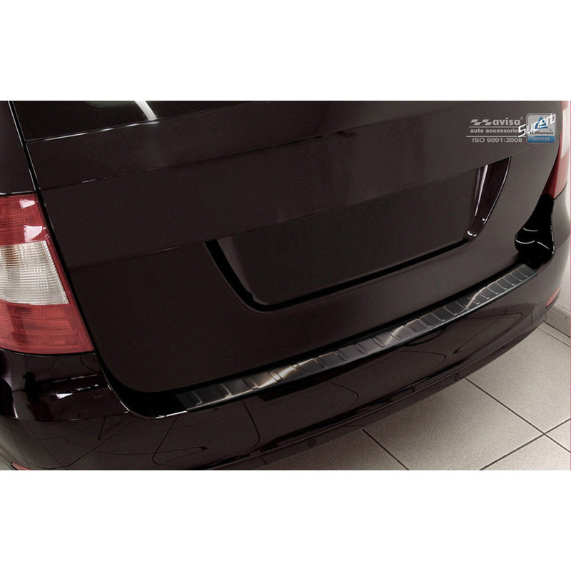 Avisa, Bagkofangerbeskytter, Sort, Rustfritstål, passer til Skoda Superb Kombi 2009-2013 'Ribs'
