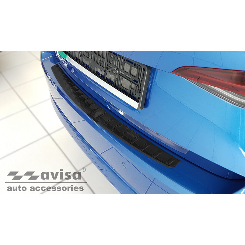 Avisa, Bagkofangerbeskytter, Sort, Rustfritstål, passer til Skoda Octavia IV Liftback 2020-2024 & FL 2024- 'Ribber'