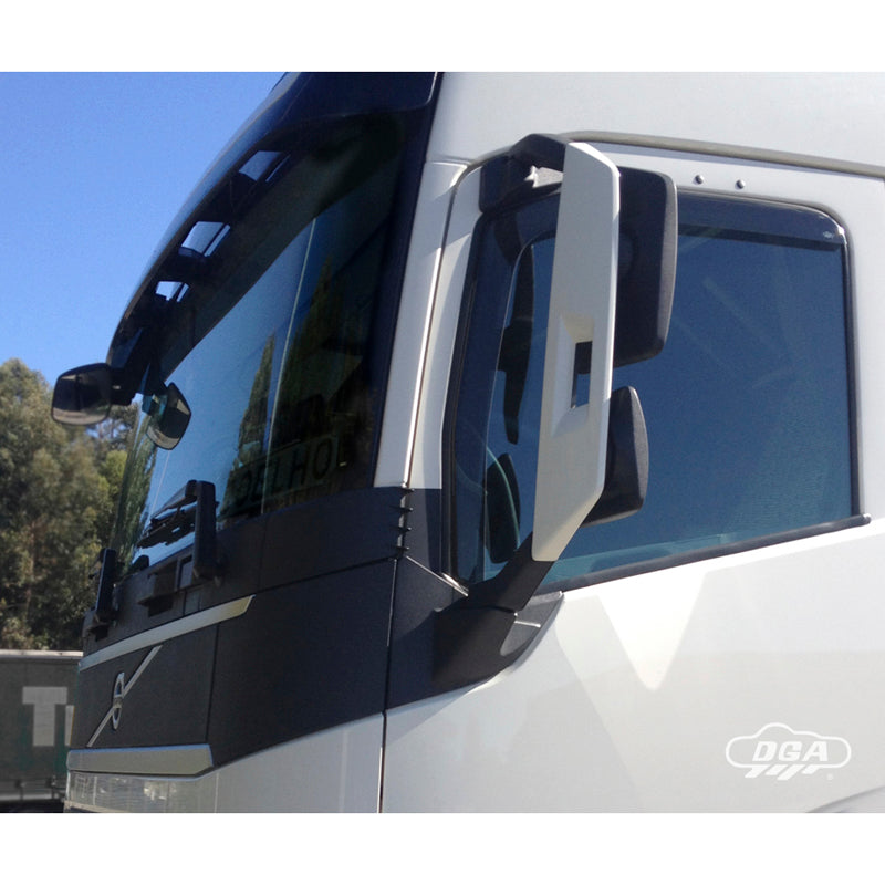 DGA, Vindafvisere, Røgfarvet, 2 styk, passer til Volvo FH (2013-) & FM/FMX (2020-) & FH Aero (2024-)