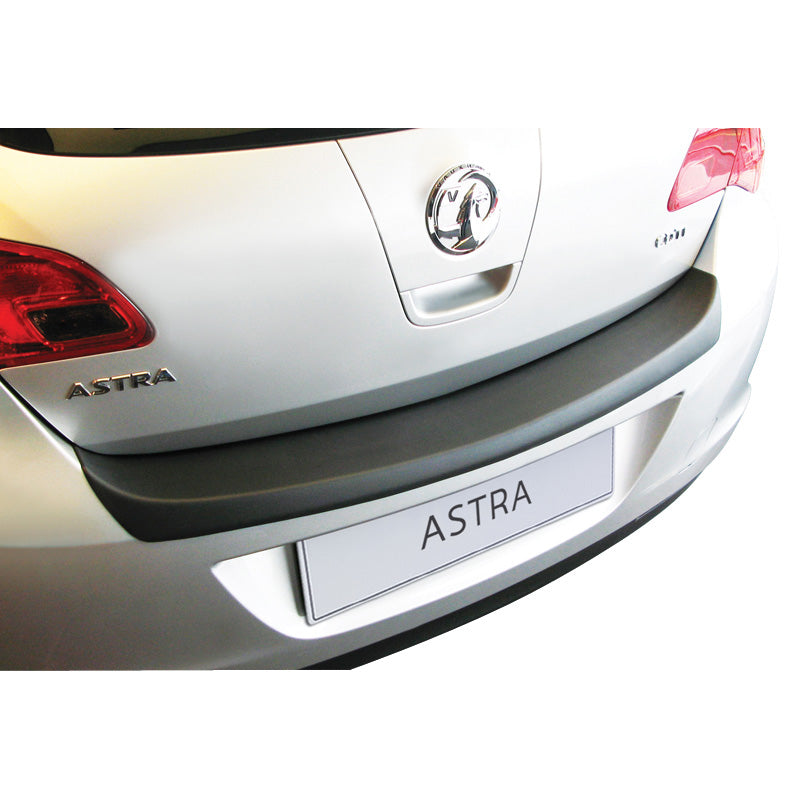RGM, Bagkofangerbeskytter, Sort, Passer til Opel Astra J 5 døre (12/2009-9/2012), '3D Formet'