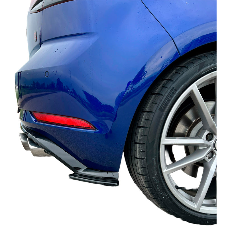OneWay, Bagkofanger splitters, Glanssort, Passer til Volkswagen Golf VII (7.5) HB R 2017-2020, 2 stk. sæt