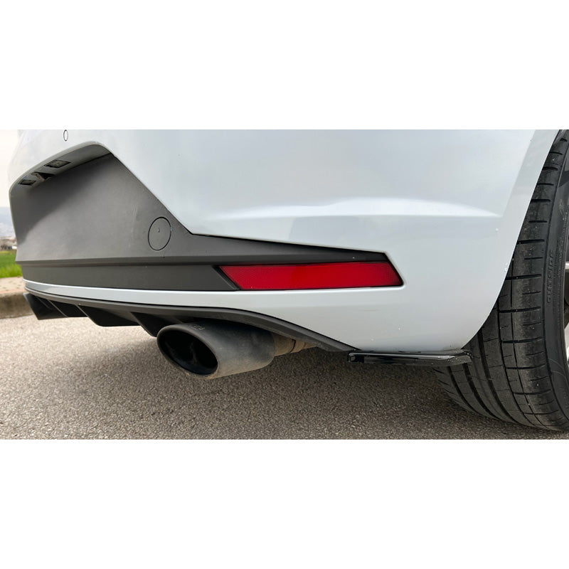 OneWay, Bageste Side Diffusorer, Højglans Sort, Passer til Seat Leon (5F) HB FR/Cupra 2013-2016, 2-delt sæt