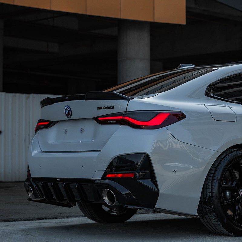 OneWay, Bagkofanger diffuser, Glossy sort, Passer til BMW 4-Series G26 M-Pack/M440i (2021-)