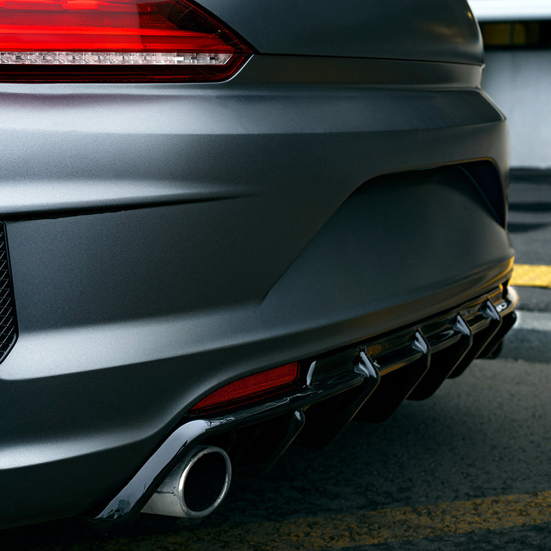 OneWay, Underlæbe, Blank sort, passer til Volkswagen Scirocco R Facelift (2014-2017)